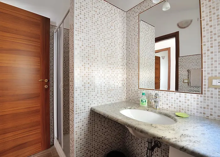 Maddalena アパート *