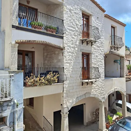 Maddalena Con Parcheggio Privato Apartman