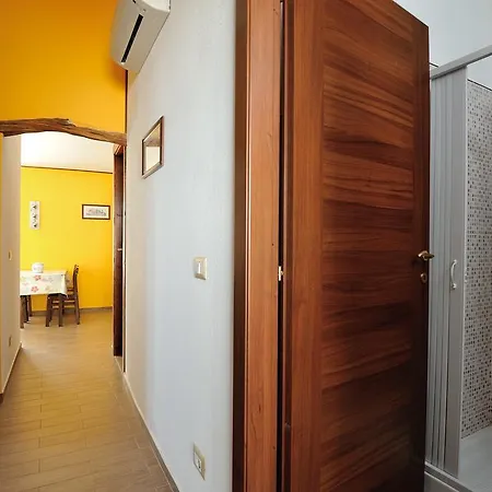 Maddalena Apartment
